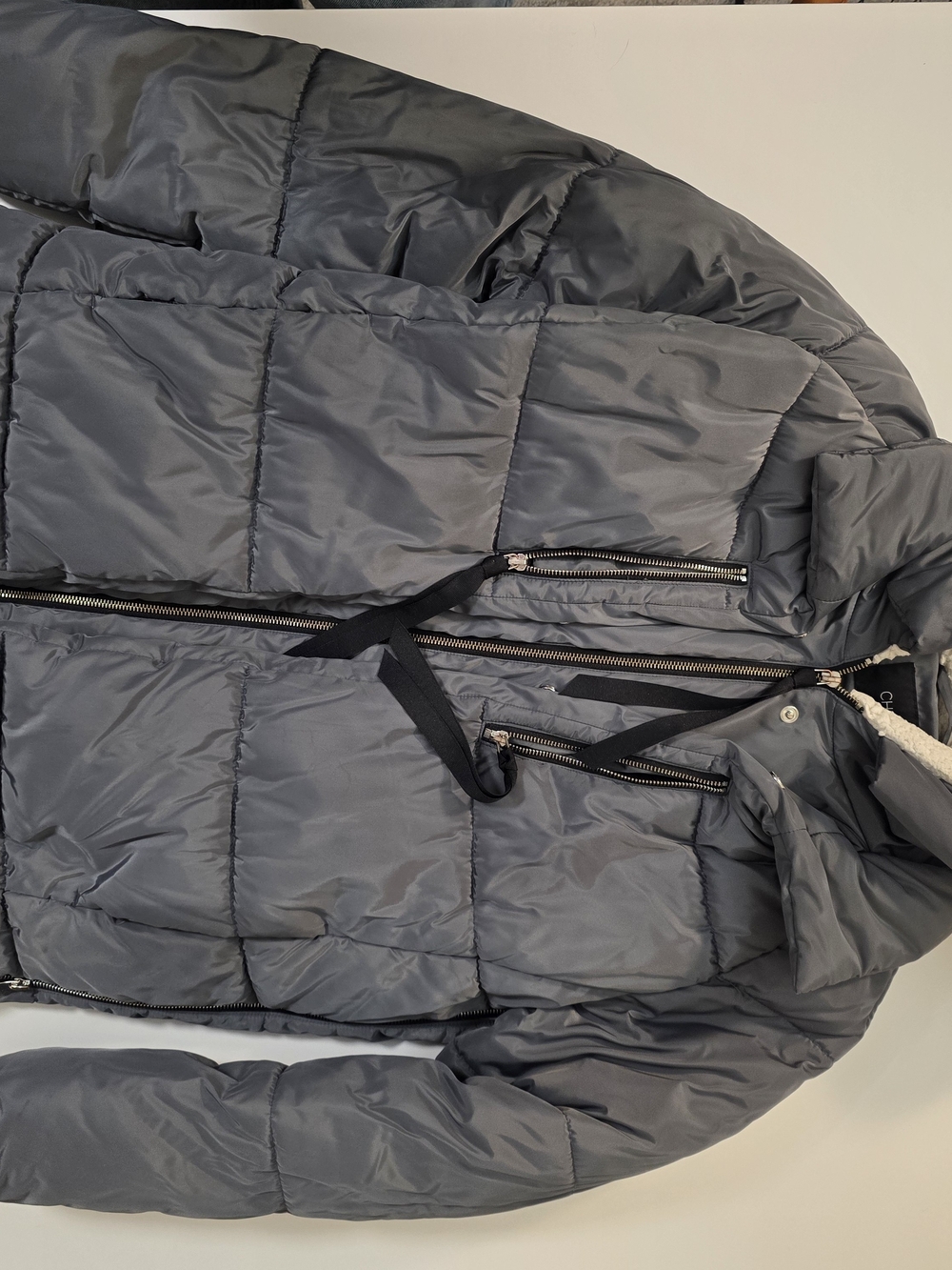 Cherte Women's Gray Quilted Puffer Winter Jacket